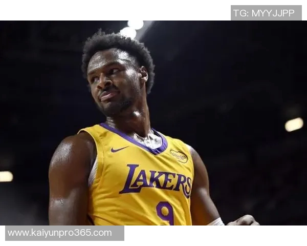 布朗尼盛赞蒂耶罗运动天赋超群认为他是最强运动员之一