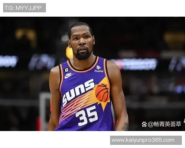 杜兰特谈末节未登场表示信任乌度卡的每个战术决定 杜兰特谈末节未登场表示信任乌度卡的每个战术决定