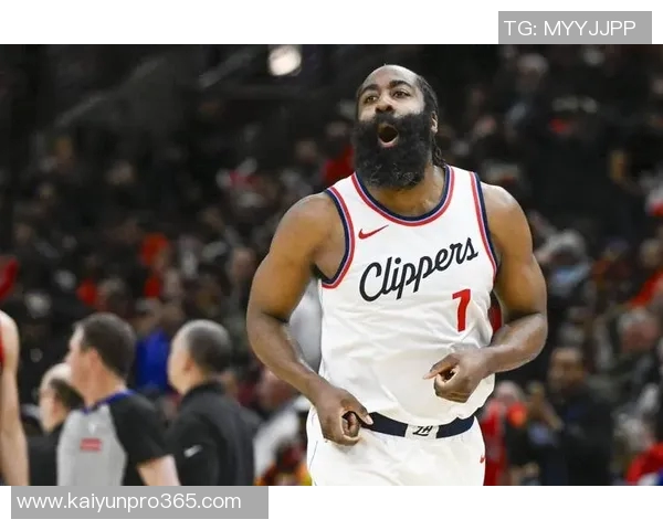 哈登出战34分钟表现平平18分12助却创下全场最低正负值24